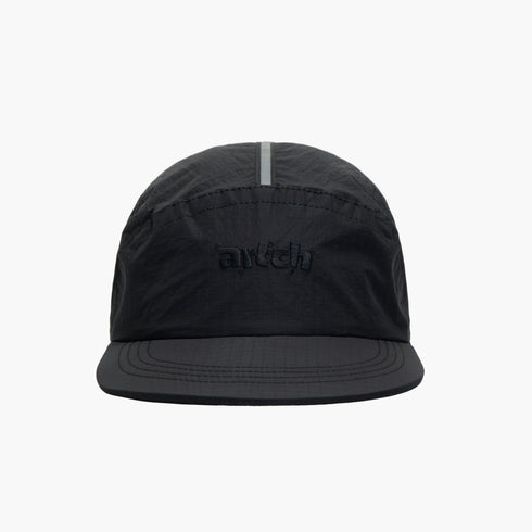 CAPS AND HATS LOOK - BLACK