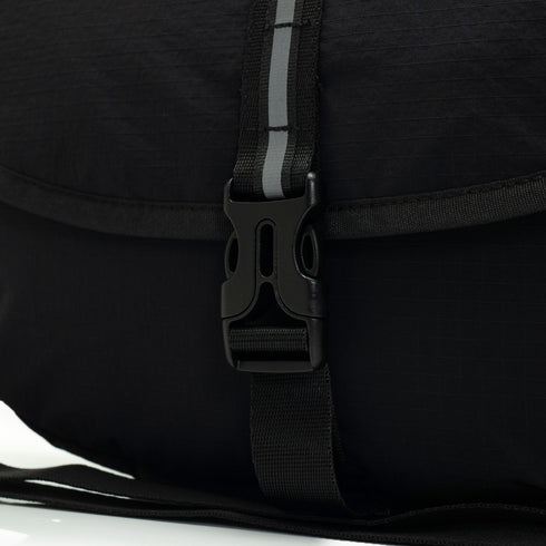 CROSELLE - BLACK