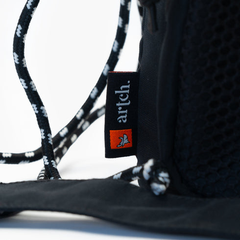SWIGGY - BLACK