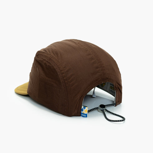 CAPS AND HATS ZIPLINE - BROWN