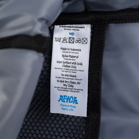 BACK TO SCHOOL - NAVY