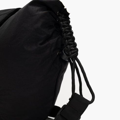 Fluffer Hitam - Sling Bag