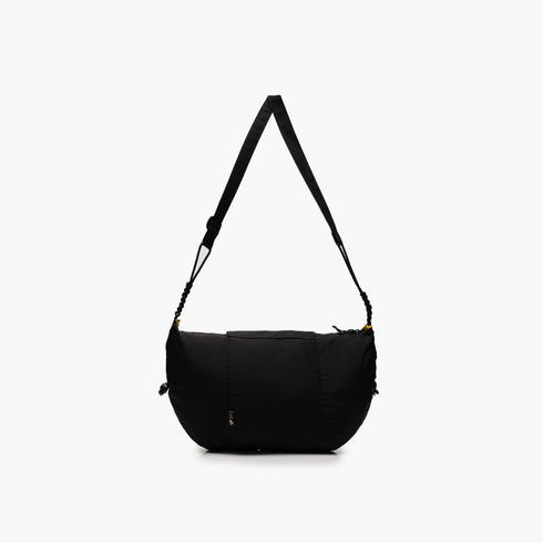 Fluffer Hitam - Sling Bag
