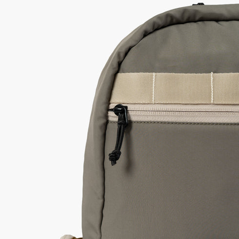 DEGATO - OLIVE GREY
