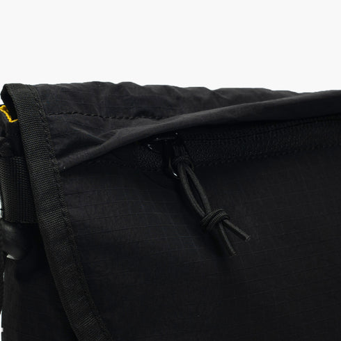 CROSELLE - BLACK
