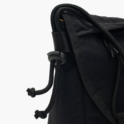 CROSELLE - BLACK