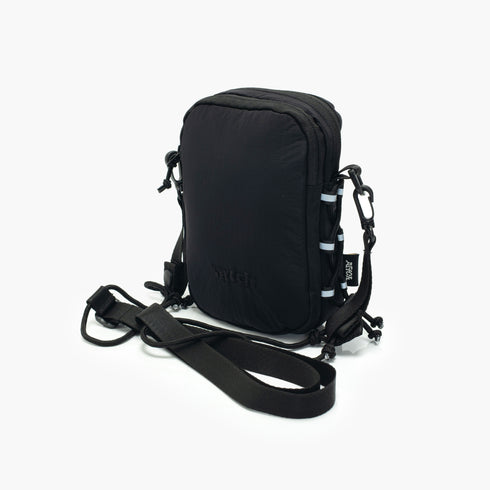 VAULT - BLACK