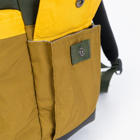 BACK TO SCHOOL - BROWN ARMY